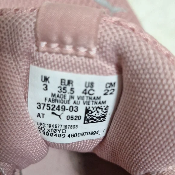 GIRLS PUMA BABY PINK WHITE SOFT FOAM SNEAKERS SIZE 4C - Picture 6 of 6